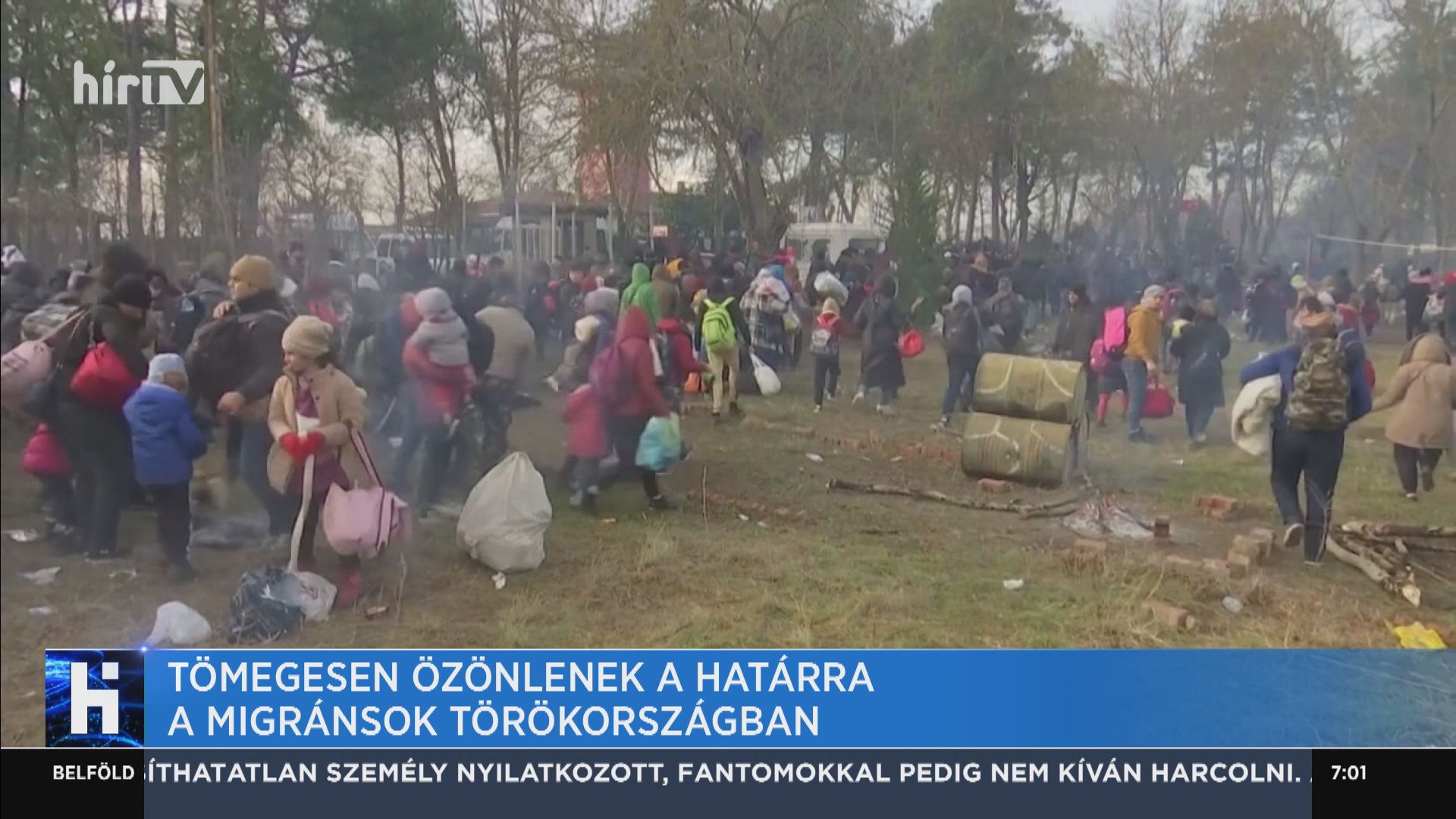 Tömegesen özönlenek a határra a migránsok Törökországban