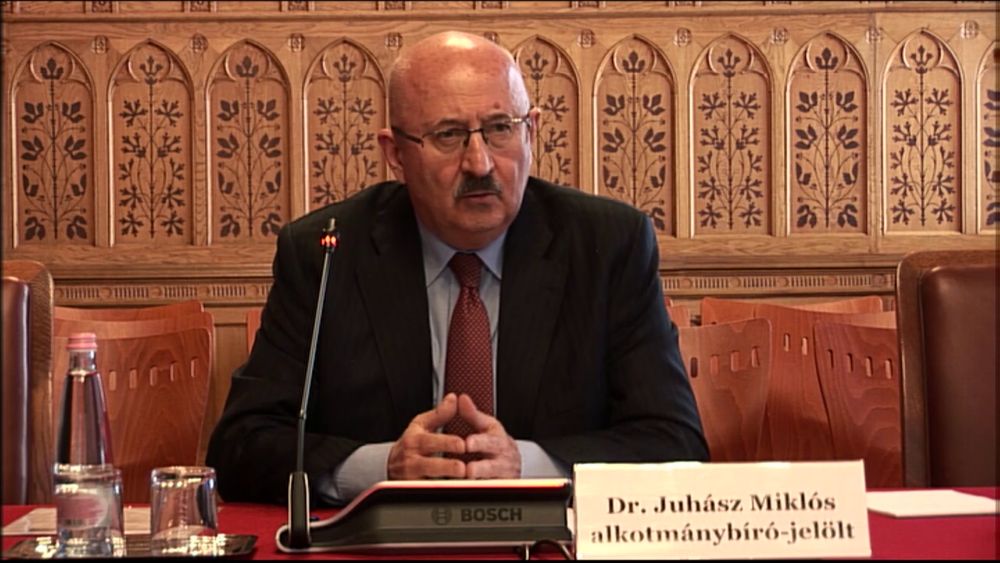 Az igazságügyi bizottság támogatta Juhász Miklós alkotmánybíróvá választását