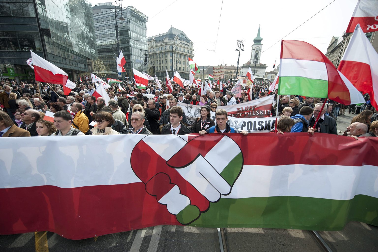 Az értékközösségről írt Áder Jánosnak a lengyel elnök a lengyel-magyar barátság napján