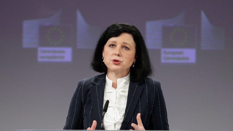 Jourová: A magyar intézkedések nem ellenkeznek az európai uniós joggal