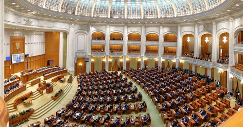 Elutasította a román szenátus a kisebbségek személyi elvű autonómiájáról szóló törvénykezdeményezéseket