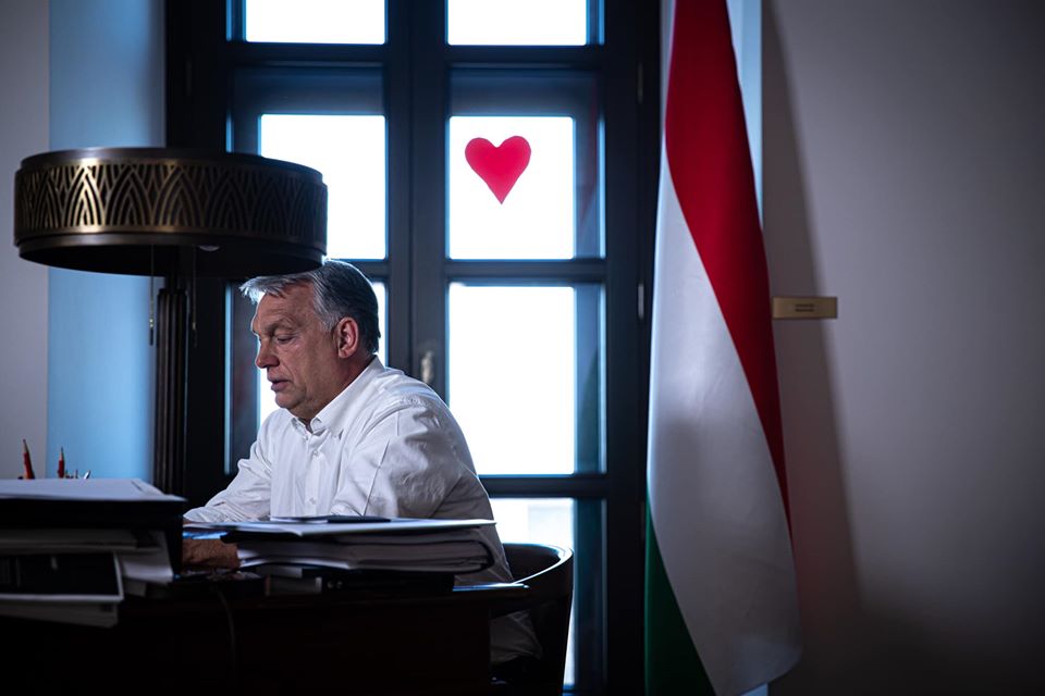 Orbán Viktor megköszönte az ápolók áldozatos munkáját