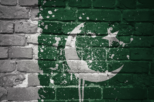 Két tizenéves lányt megöltek a rokonaik Pakisztánban