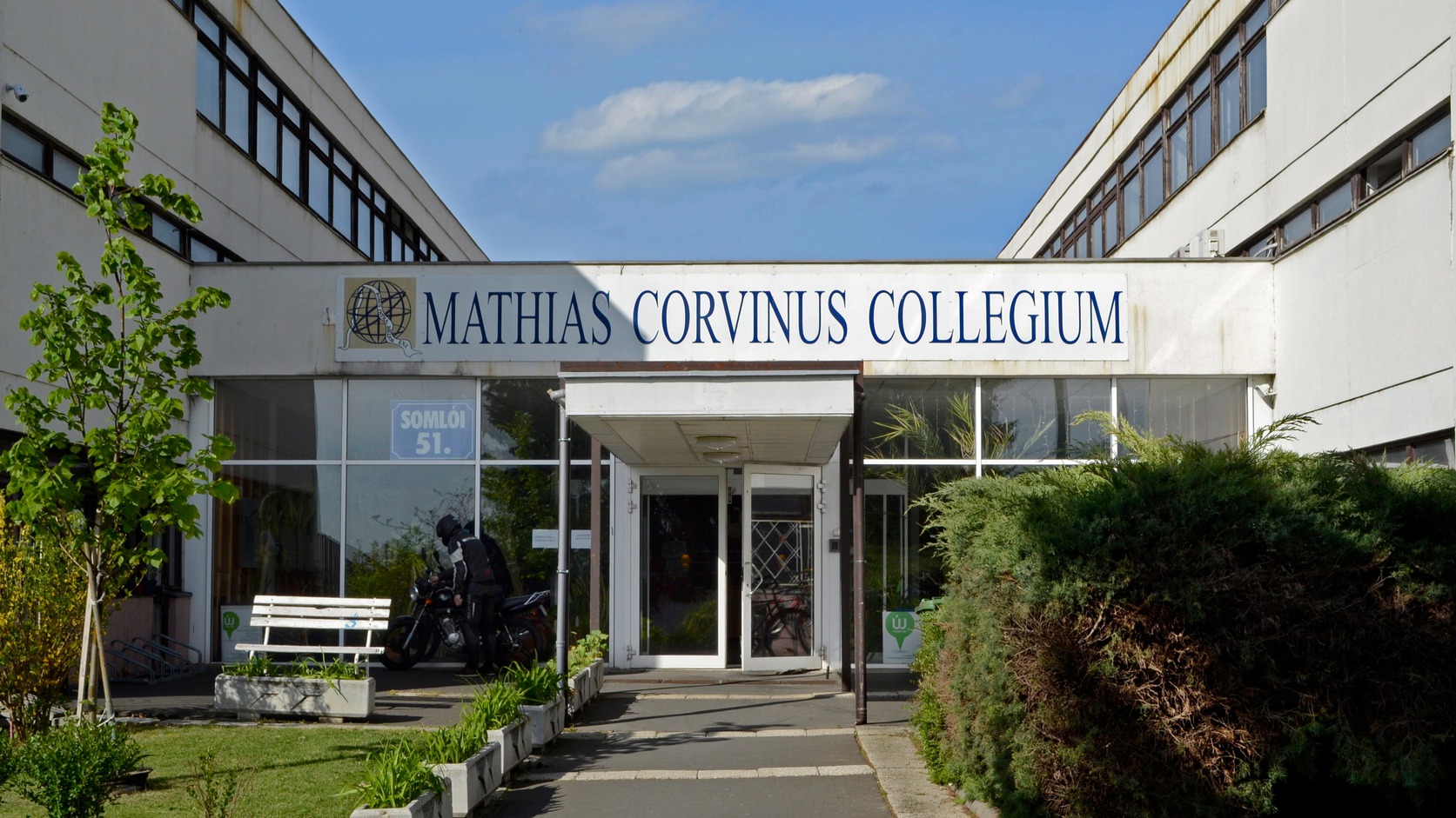 Június közepéig jelentkezhetnek a középiskolások a Mathias Corvinus Collegium képzésére