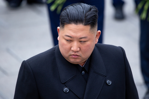 Kim Dzsong Un újabb három hete nem jelent meg a nyilvánosság előtt