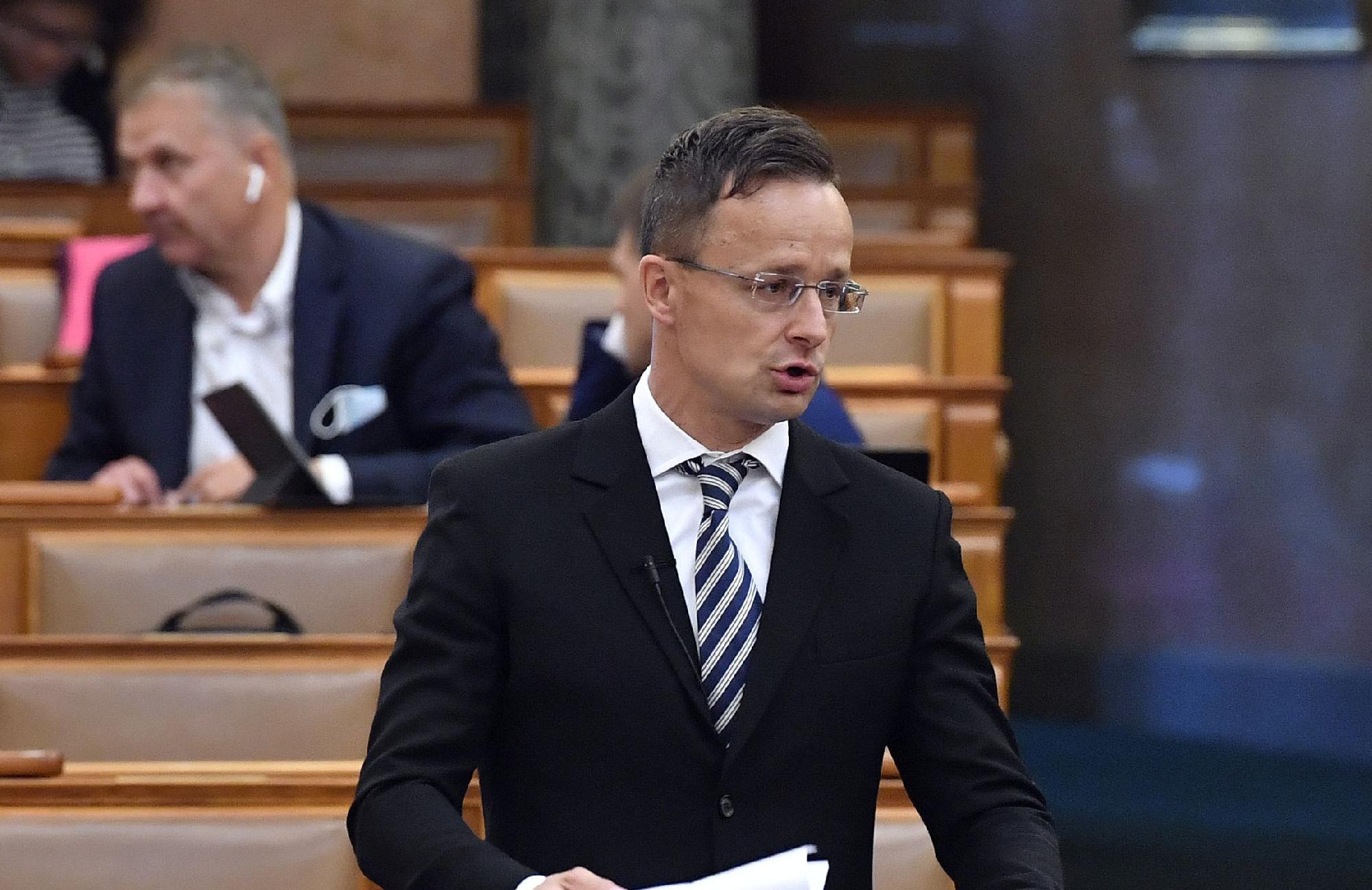 Pénteken Magyarországra látogat az új szlovák miniszterelnök