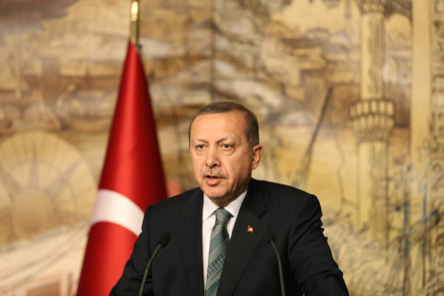 Erdogan török államfő Líbiáról egyeztetett Donald Trump amerikai elnökkel