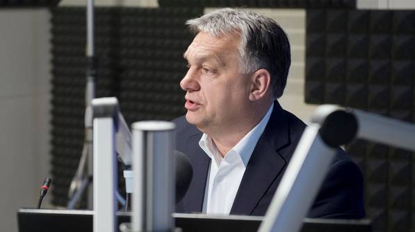Orbán: több tízezer ember életét sikerült megmenteni