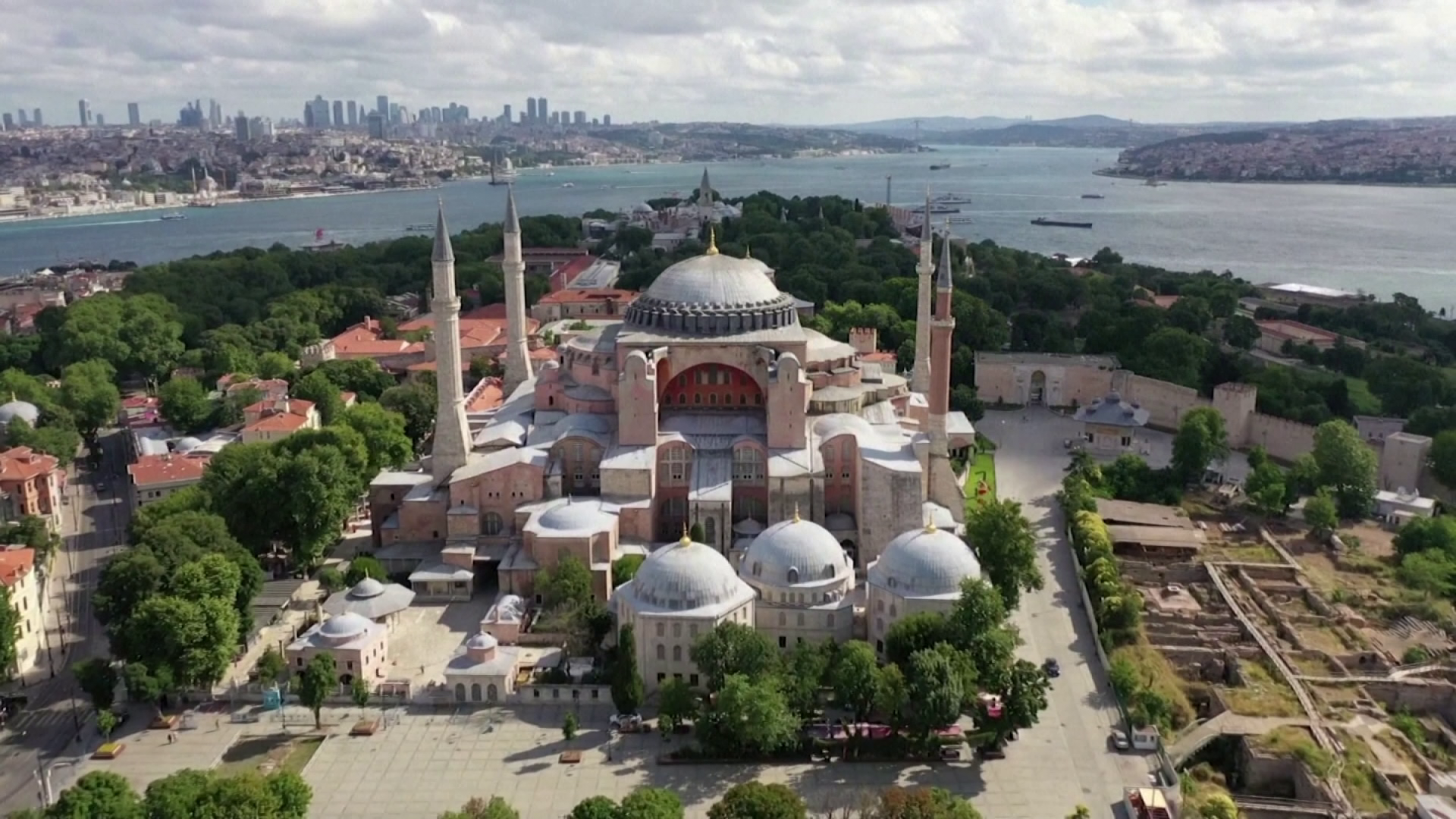 Mecset lehet a híres bizánci székesegyházból