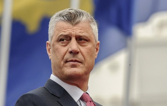 Megérkezett Hágába a különleges ügyészség elé idézett Hashim Thaci koszóvói elnök