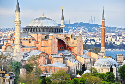 Pénteken már mint nagymecset nyílik meg a Hagia Sophia Isztambulban