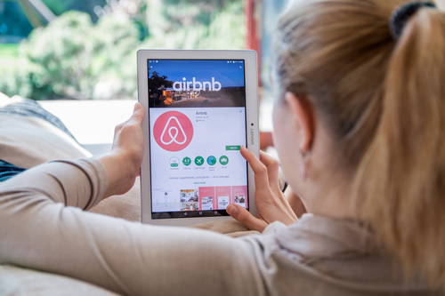 Tétovák a kerületek Airbnb-ügyben