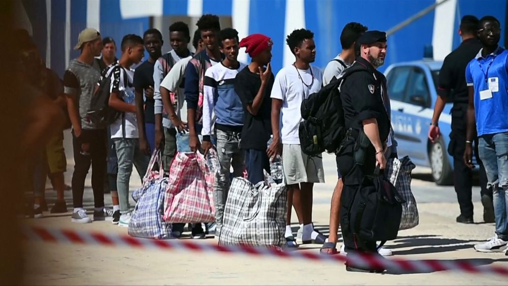 A tervezett olaszországi kikötőzár híre miatt több migráns indul útnak