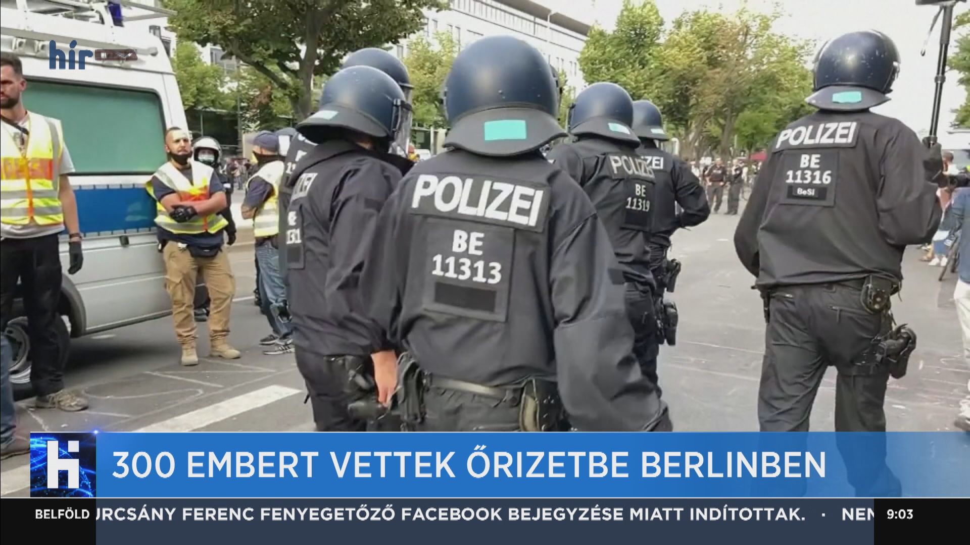 300 embert vettek őrizetbe Berlinben