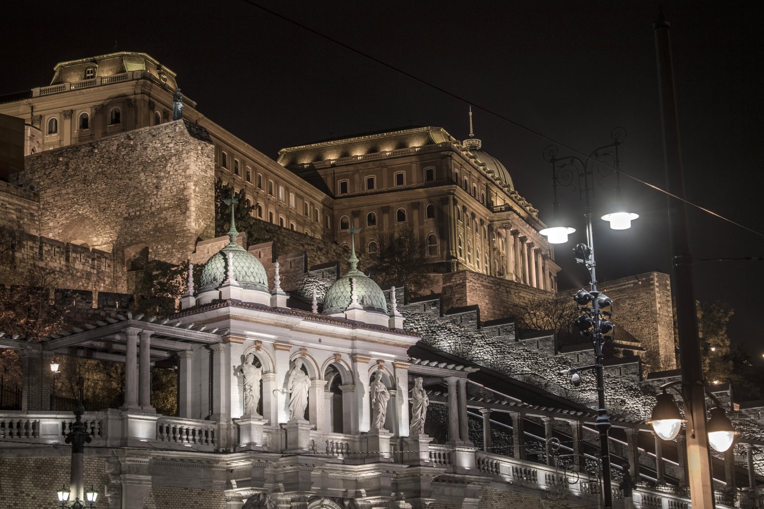 Szombattól mini koncertek hangzanak fel Budapest közterein