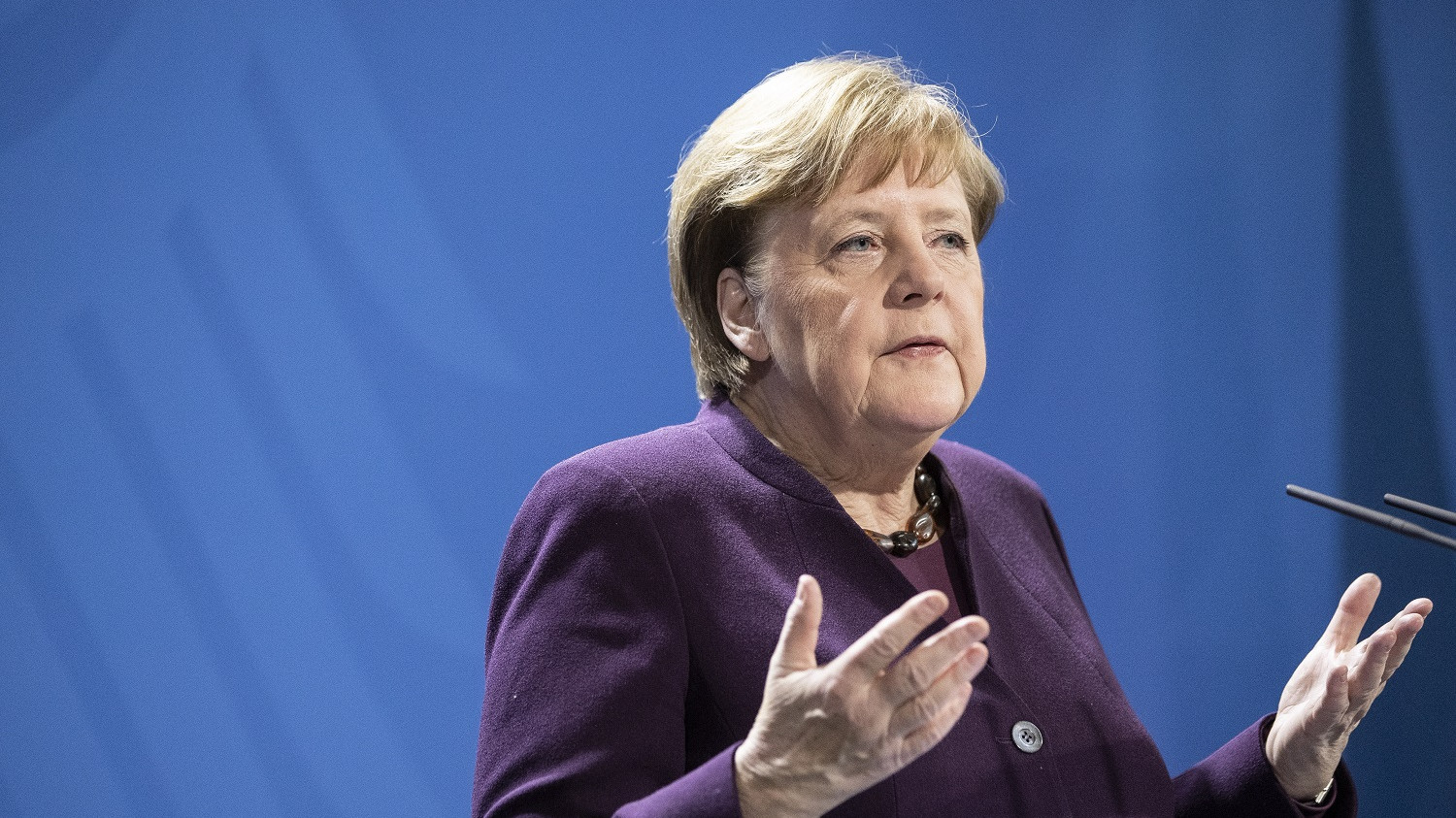 Merkel: Az átláthatóan működő társadalmak birkóznak meg legjobban a járvánnyal