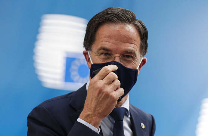 A fukar hollandok miniszterelnöke ezúttal vétóval fenyeget