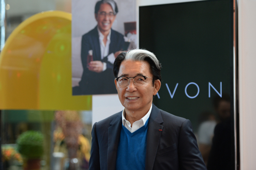 Koronavírus-fertőzésben elhunyt Kenzo Takada japán-francia divattervező