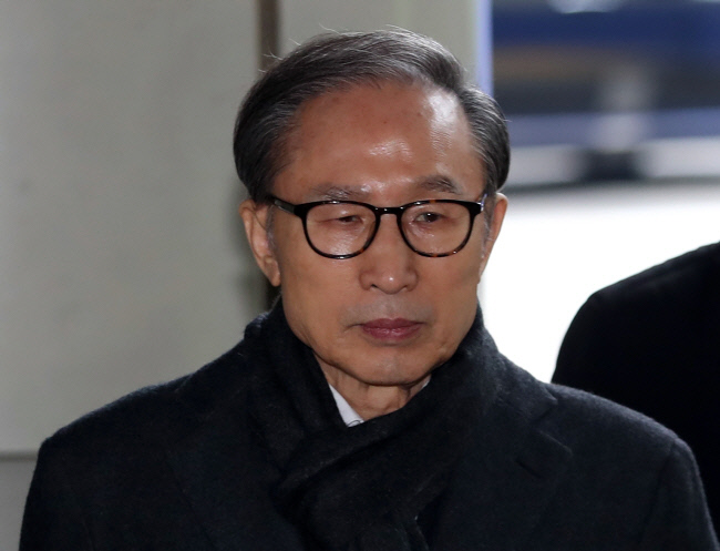 Ismét börtönbe került a volt dél-koreai elnök