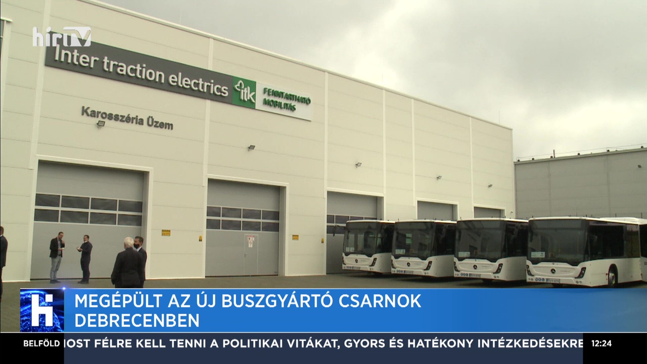 Megépült az új buszgyártó csarnok Debrecenben