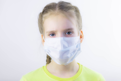 Európai Bizottság: A járvány súlyos hatást gyakorol a gyermekekre is