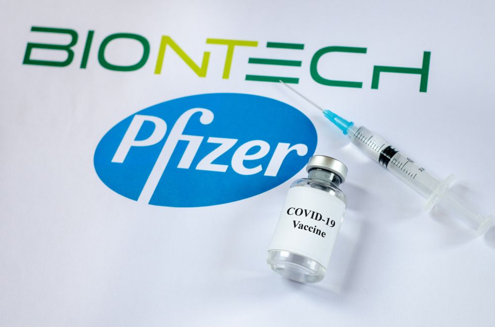 Engedélyezték a Pfizer/BioNTech-vakcina használatát az Egyesült Államokban