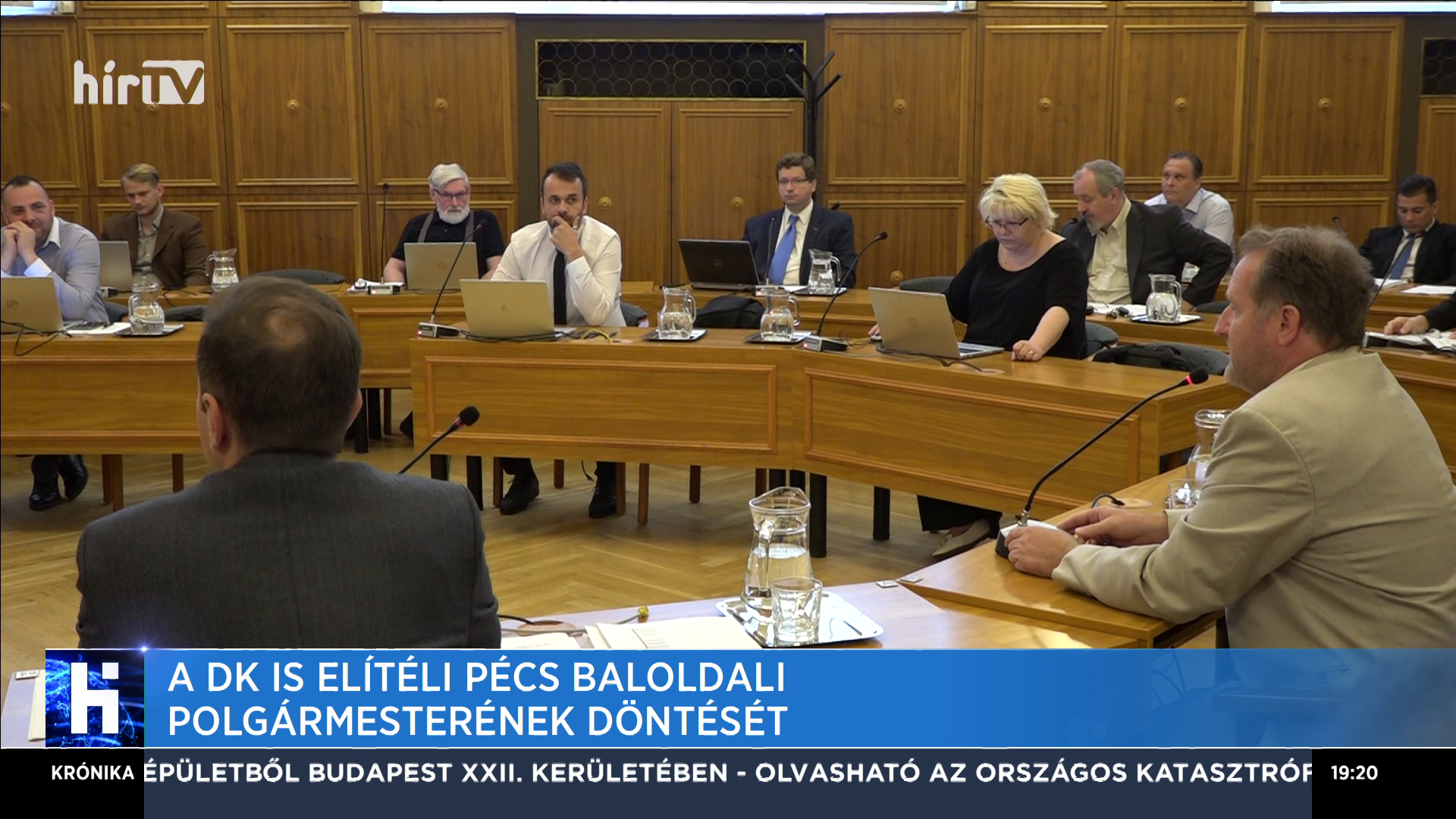 A DK is elítéli Pécs baloldali polgármesterének döntését