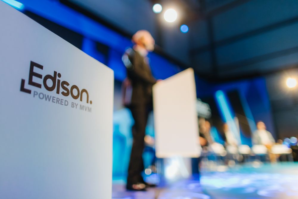 Innovatív ötletek százai neveztek az MVM EDISON startup versenyre