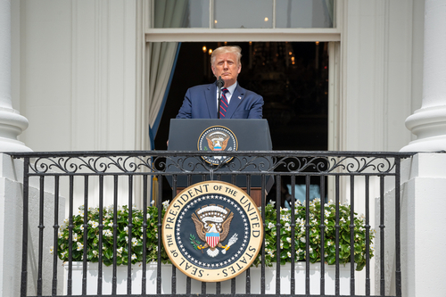 A Fehér Ház előtt mond búcsúbeszédet Donald Trump