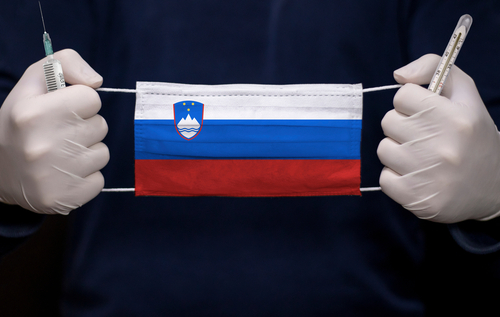 Marad a szlovén zárlat, de új ütemtervet fogadtak el a korlátozások enyhítésére