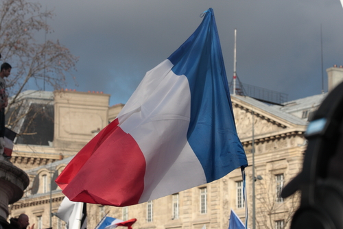 Egy törvénytervezetet készítettek el Franciaországban az iszlám radikalizmus ellen