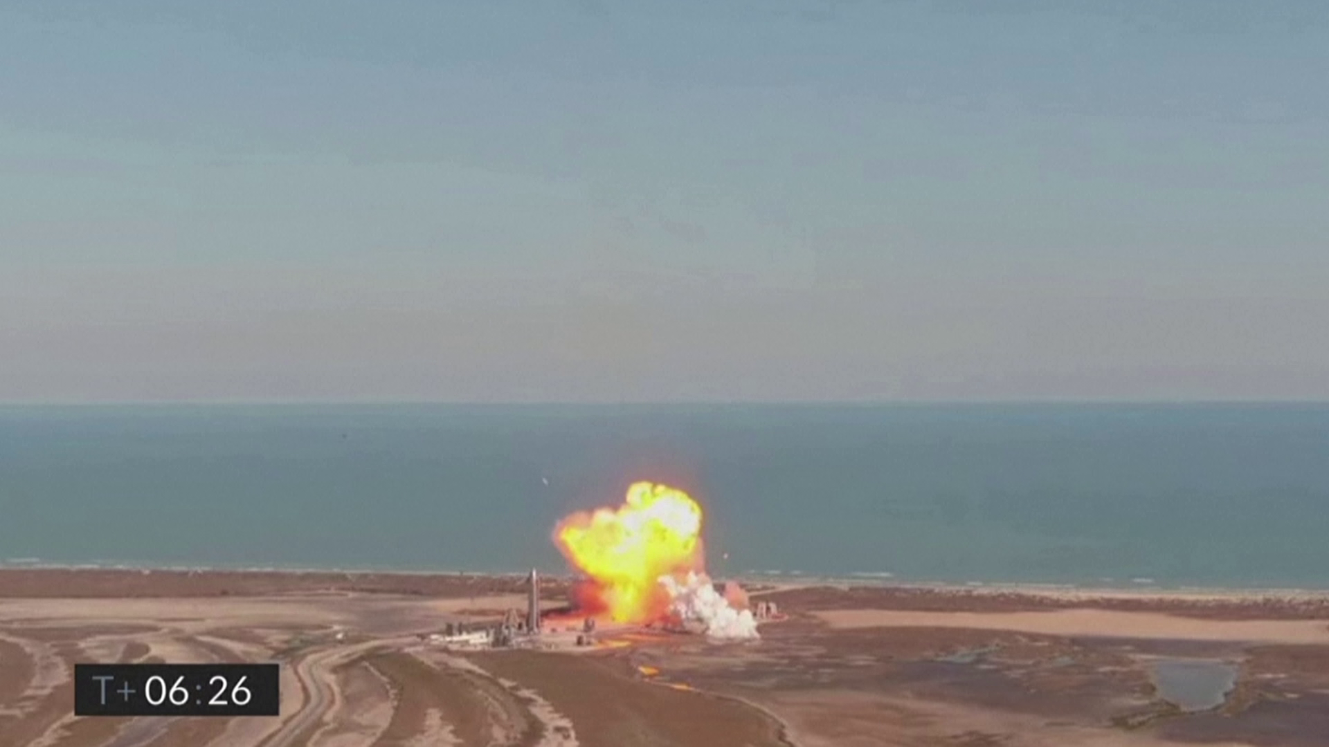 Felrobbant földet éréskor a SpaceX rakétája