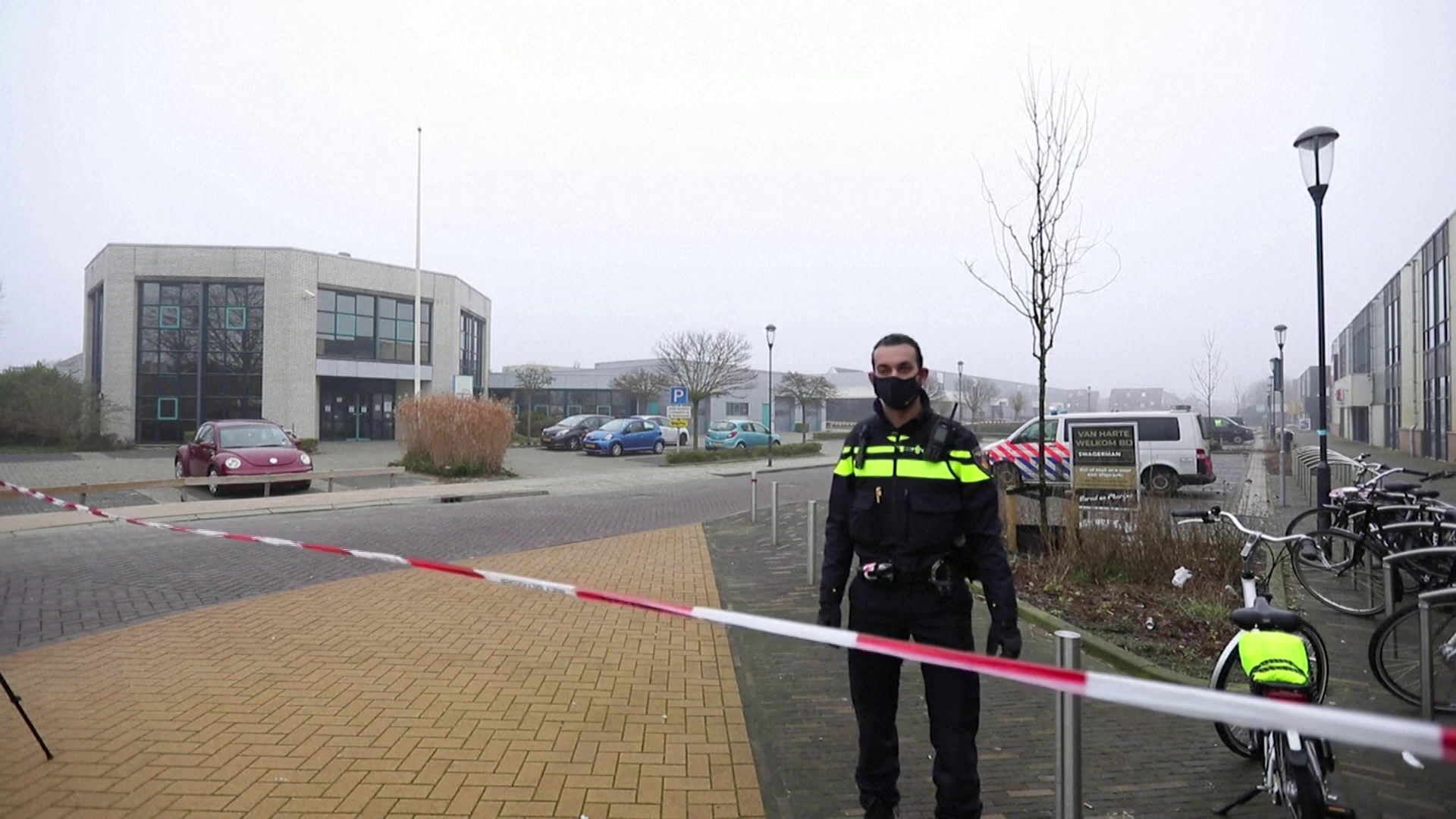 Felrobbantottak egy holland tesztközpontot, Horvátország orosz oltóanyagot vásárolna