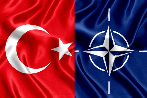 Komoly aggályait fejezte ki a NATO-főtitkár Törökországgal kapcsolatban