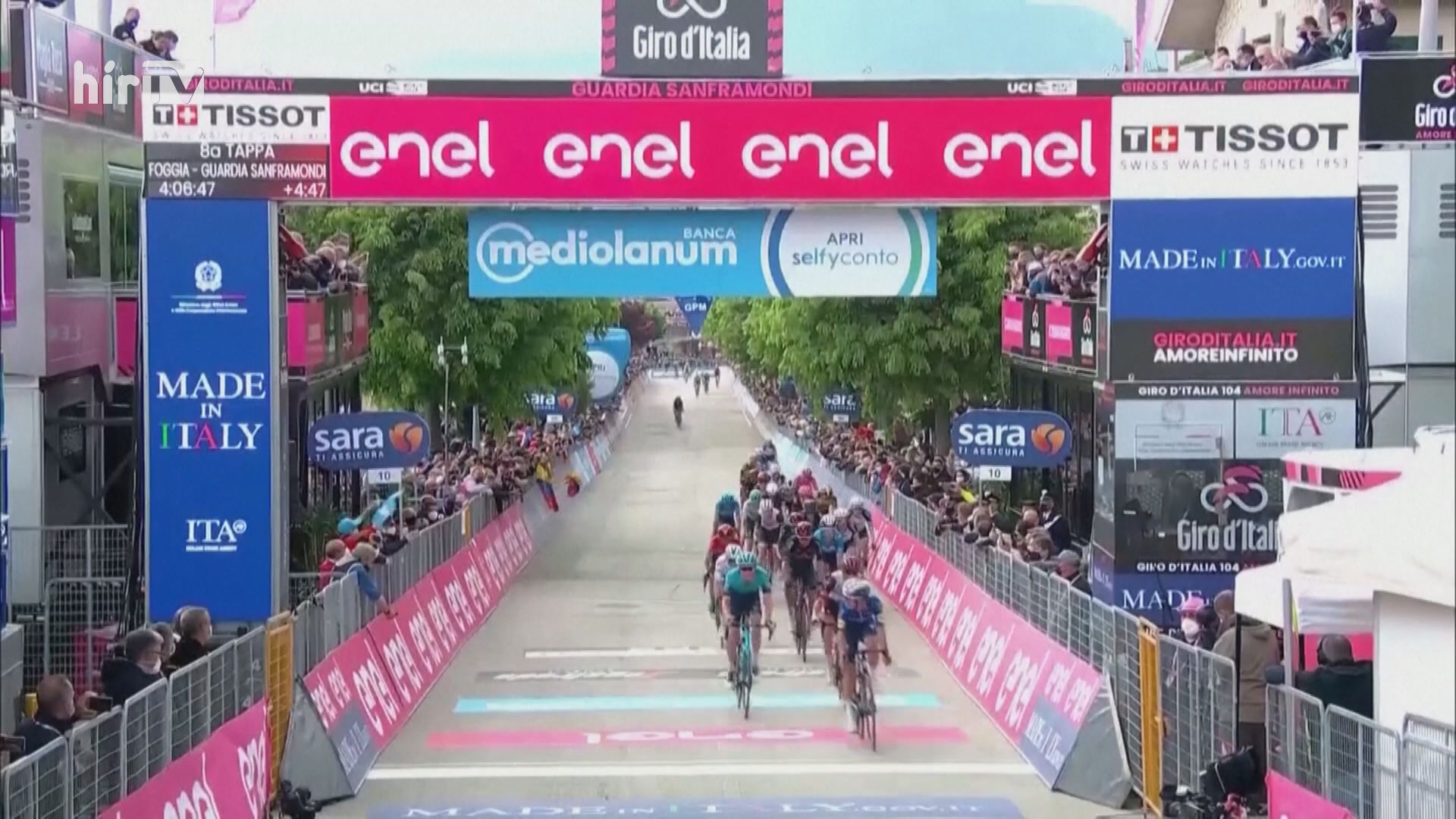 A 8. Szakasz után is Valter Attila a Giro d'Italia összetett versenyének élén