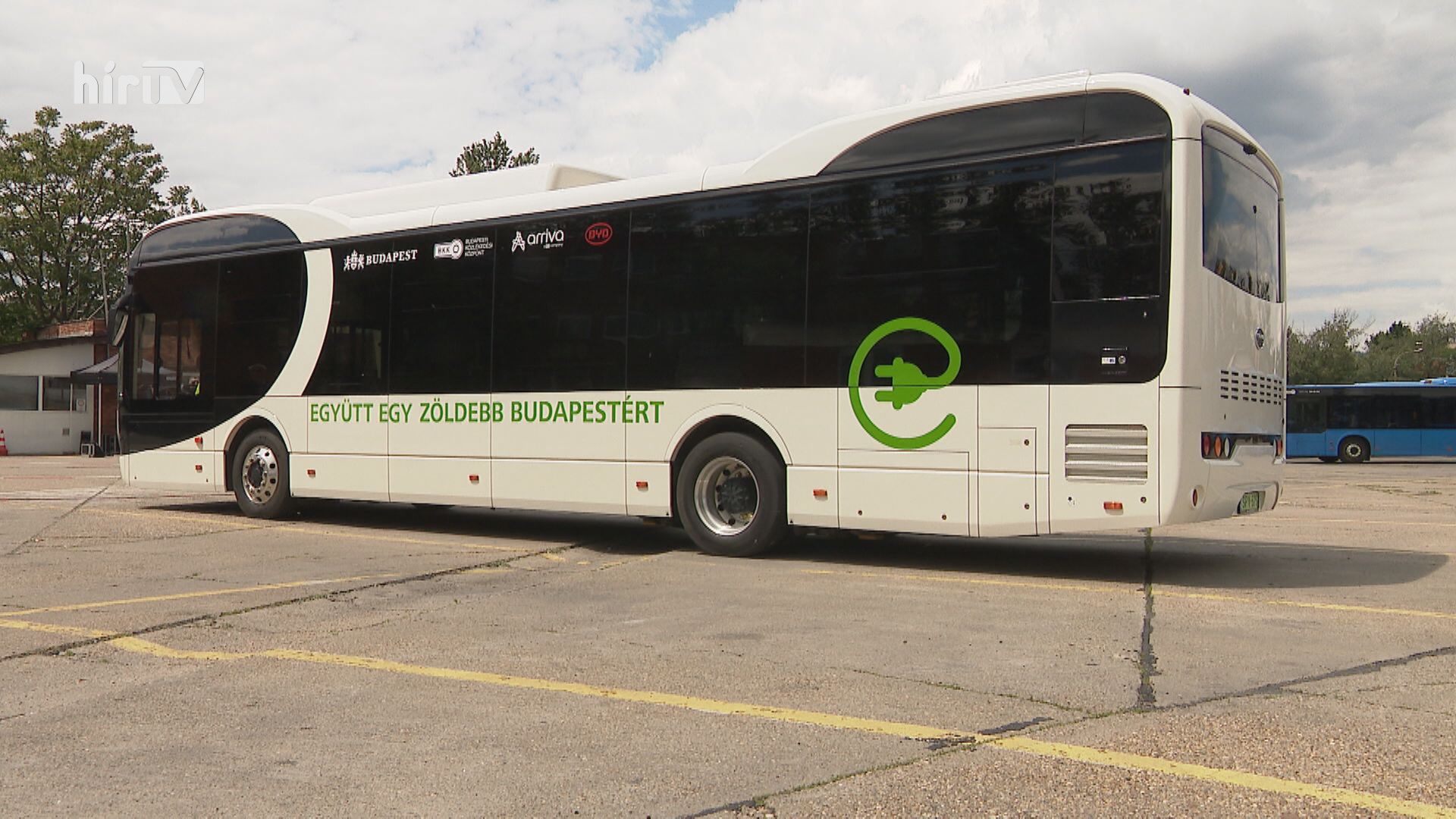 Komáromi gyártású elektromos buszt tesztel a BKK