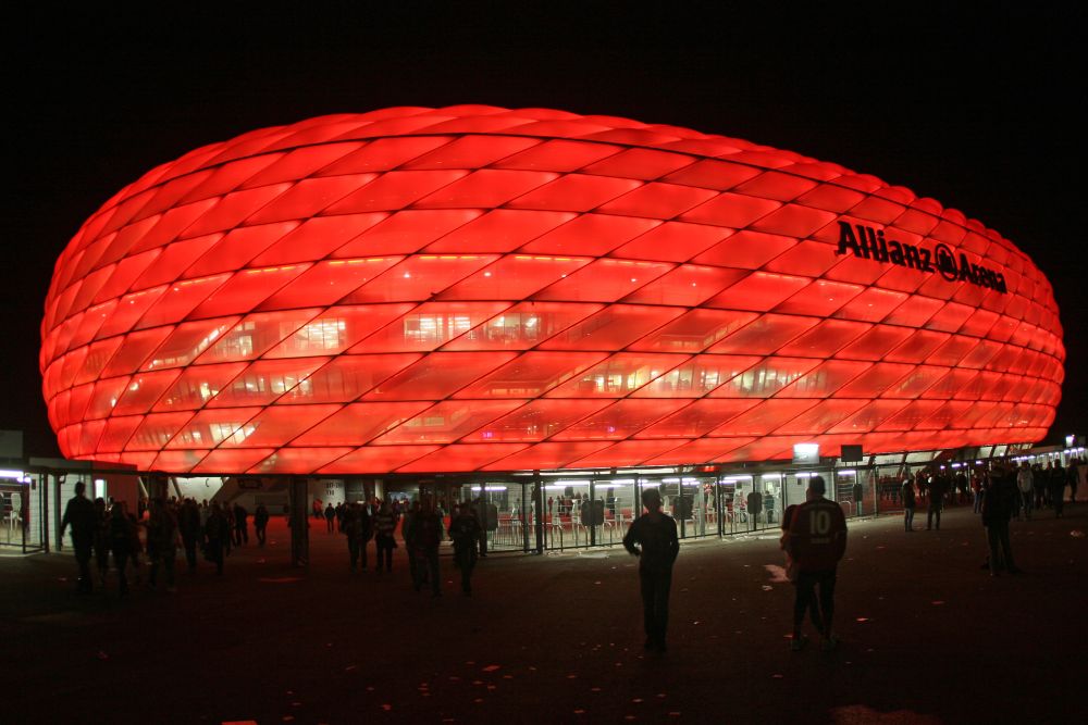 Az UEFA nem engedi a müncheni stadion szivárványszínű díszkivilágítását