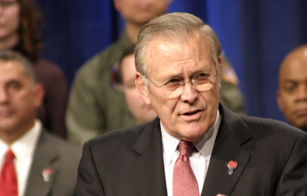 Meghalt Donald Rumsfeld
