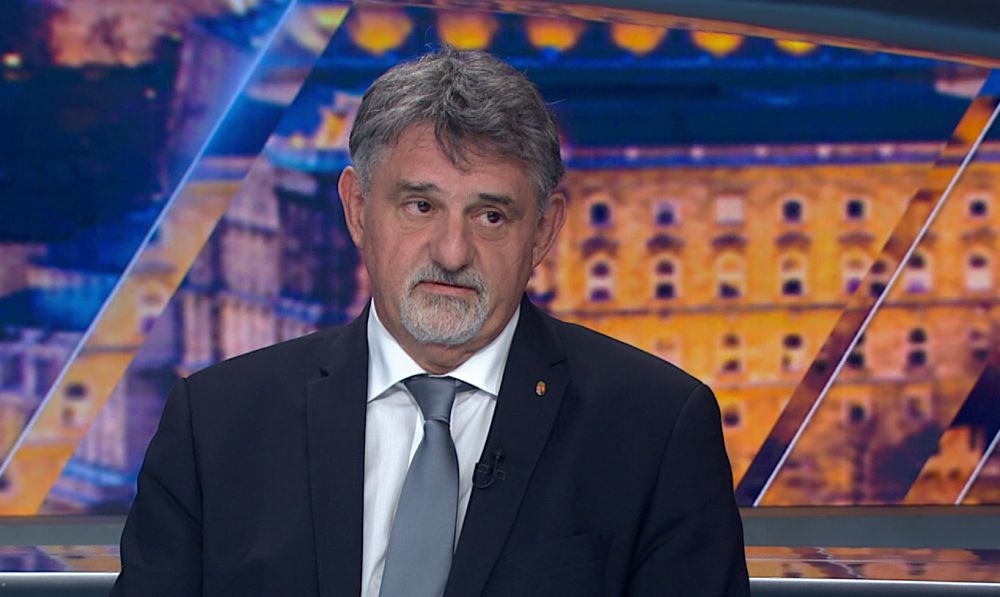 György István: Rémhírterjesztés, hogy nem lehet regisztrálni a harmadik oltásra