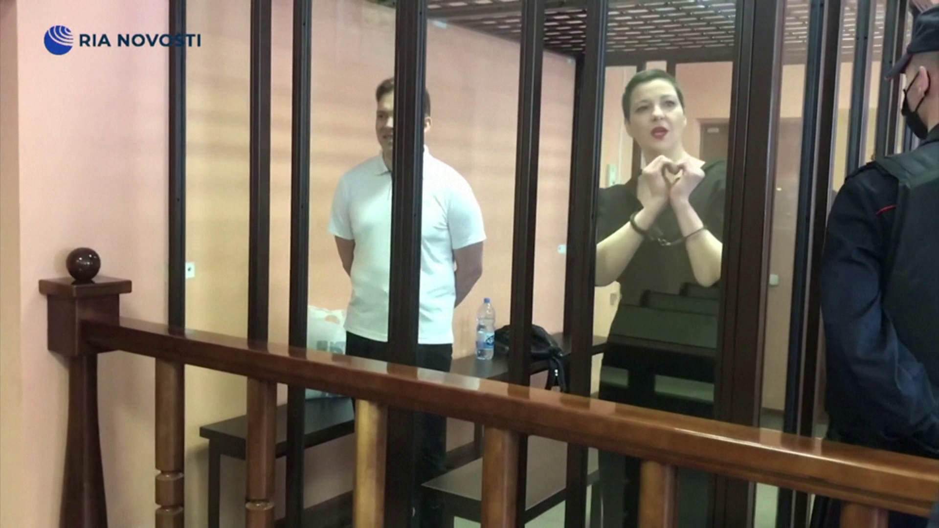 Börtönre ítéltek két fehérorosz vezetőt
