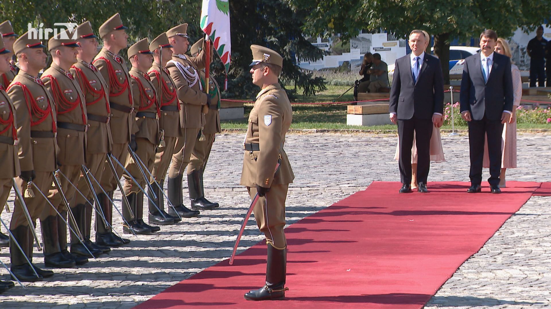 Magyarországra látogatott a lengyel államfő