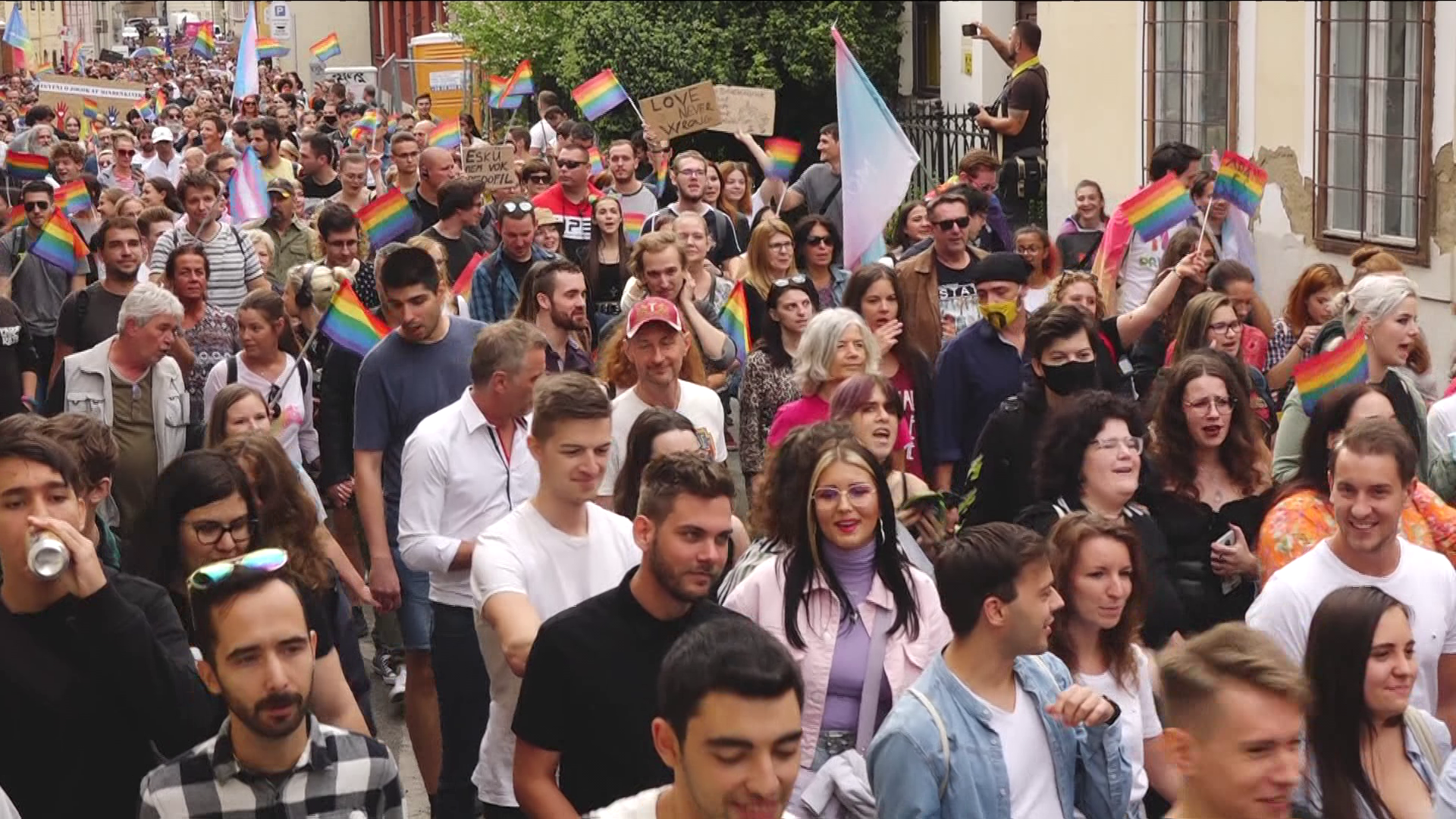 Feljelentést tett a Mi Hazánk politikusa a pécsi Pride miatt