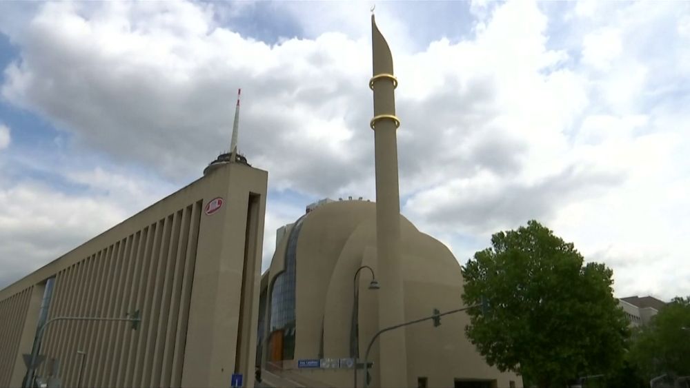 Muszlim városhoz hasonlít Köln, Franciaországban be kellett záratni egy mecsetet 