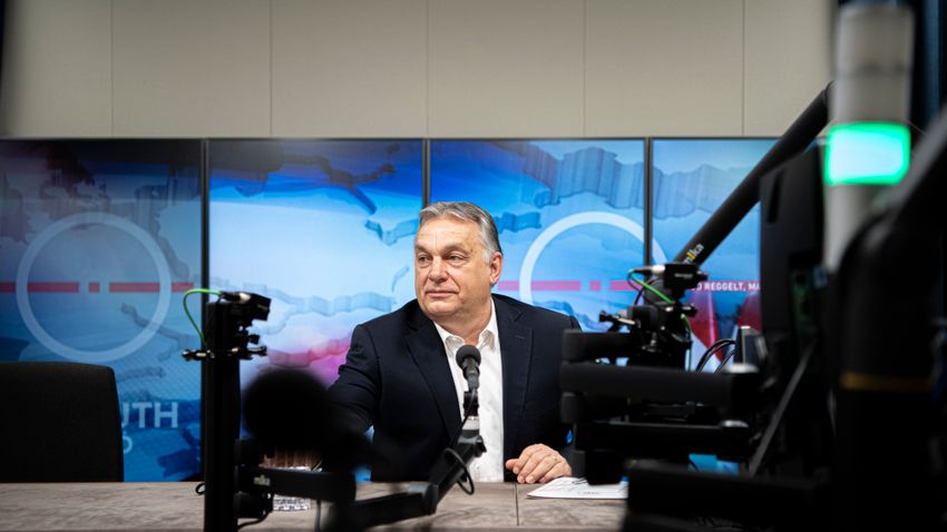 Orbán Viktor: A negyedik hullám lassan bekeríti Magyarországot