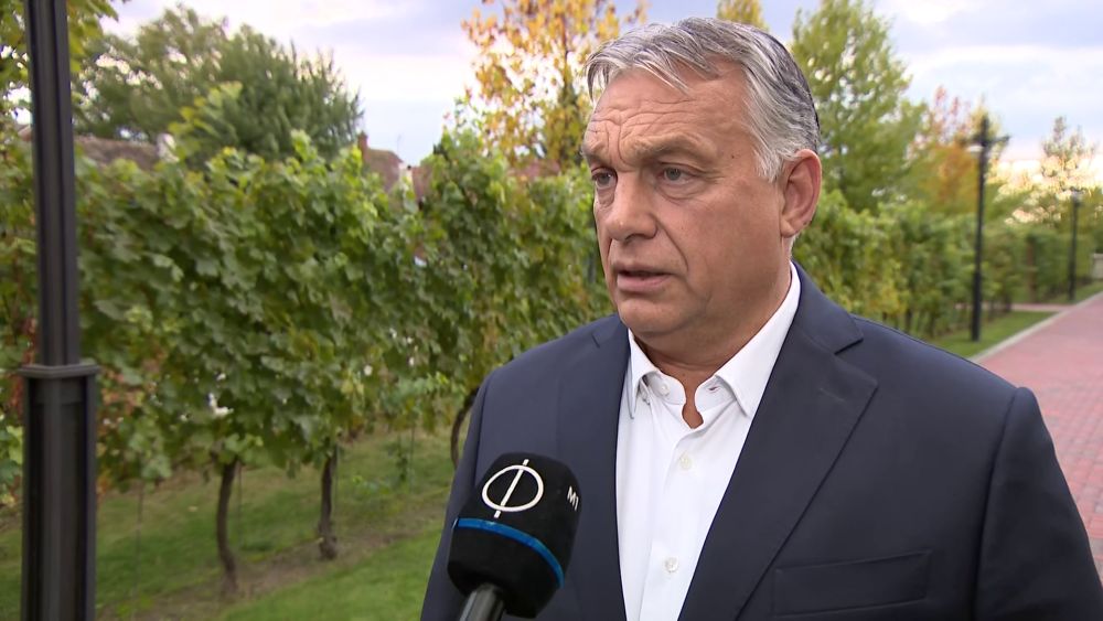 Orbán Viktor: Bármelyik pillanatban lezárulhat a reptér megvásárlása