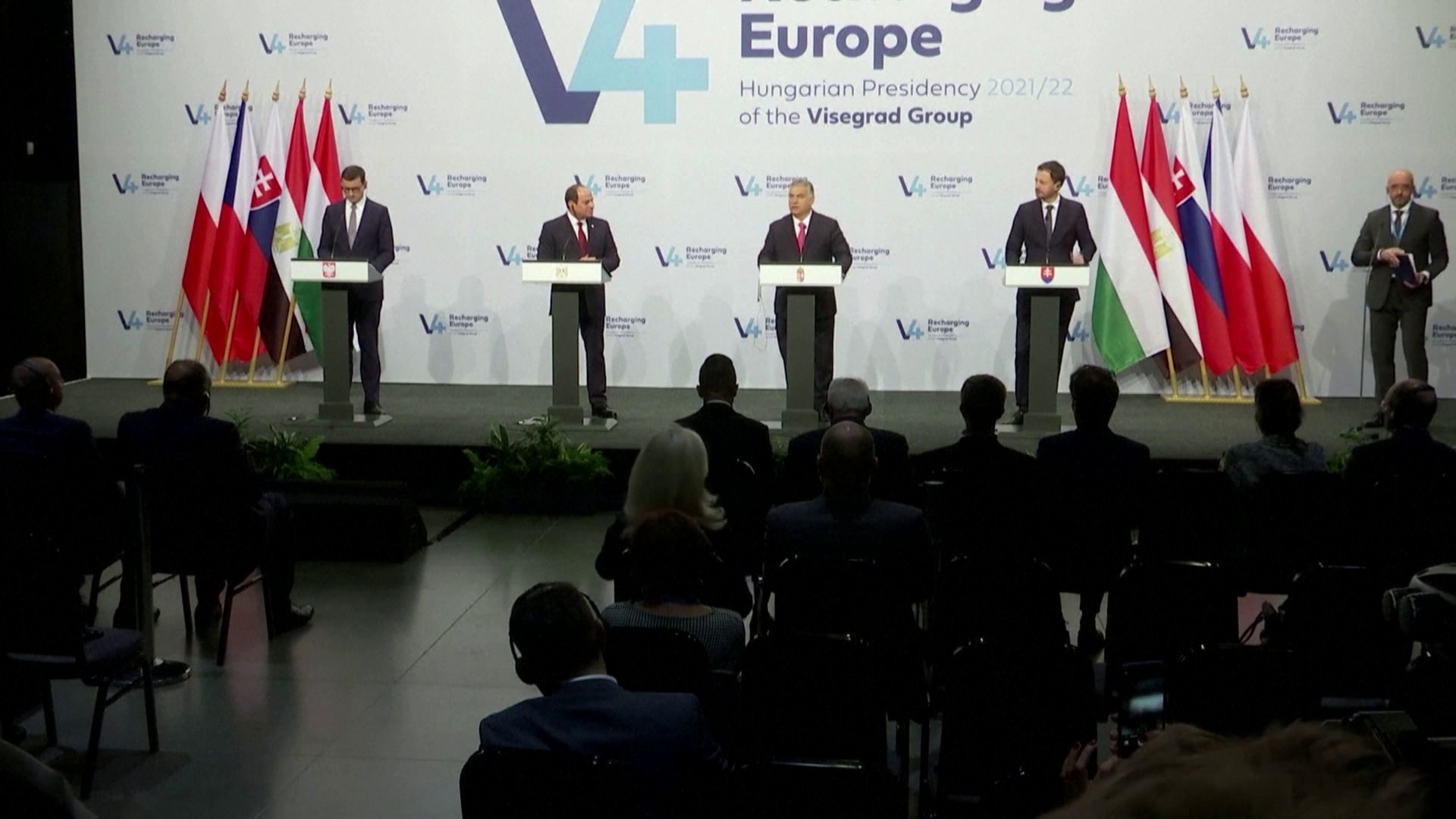 Budapesten üléseznek a V4 kormányfői
