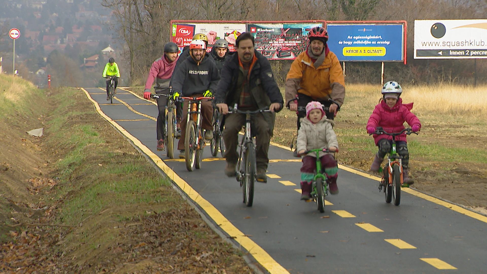 Új kerékpárutat adtak át az egészség megőrzése érdekében Budakeszi határában