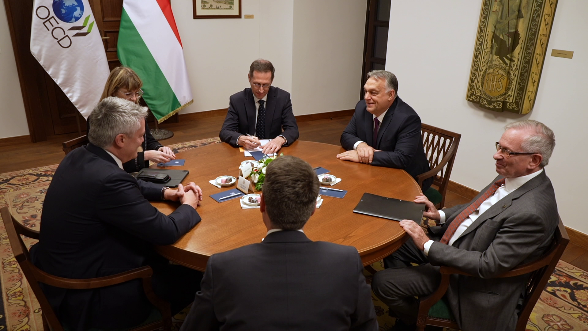Orbán Viktor az Európai Bizottság alelnökével tárgyalt 