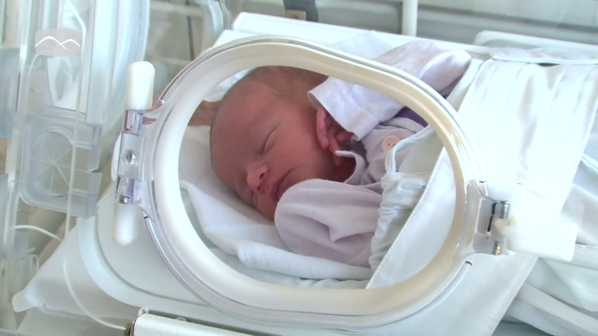 Radar - Újszülöttet találtak a miskolci babamentő inkubátorban