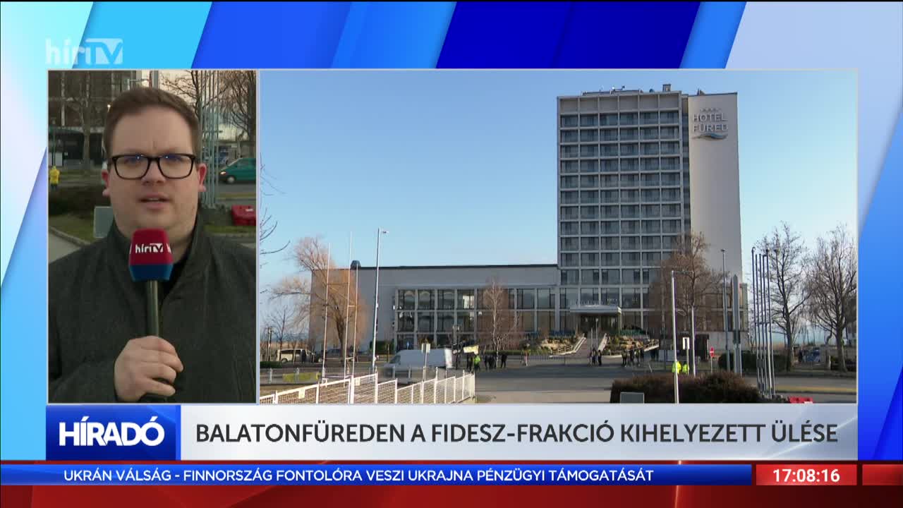 Balatonfüreden a Fidesz-frakció kihelyezett ülése